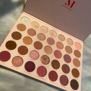 35XO Palette